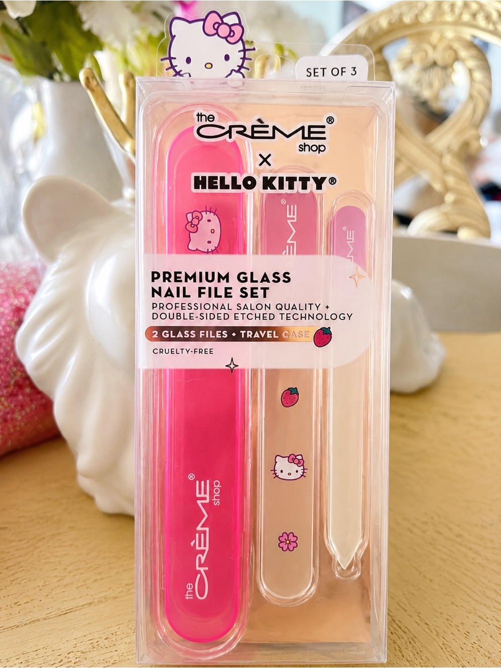 The Crème Shop x Hello Kitty Pink Premium Glass Nail File Set